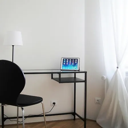 Modern Riegrovy Sady Praga