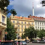 Modern Riegrovy Sady Apartamento Praga